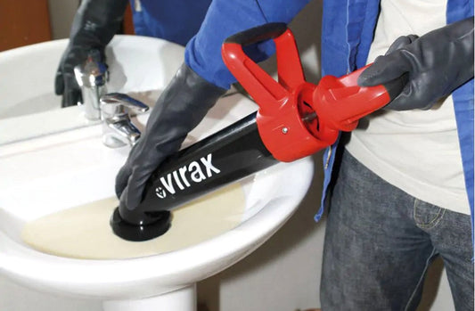 Quels sont les avantages du déboucheur à pompe de Virax?