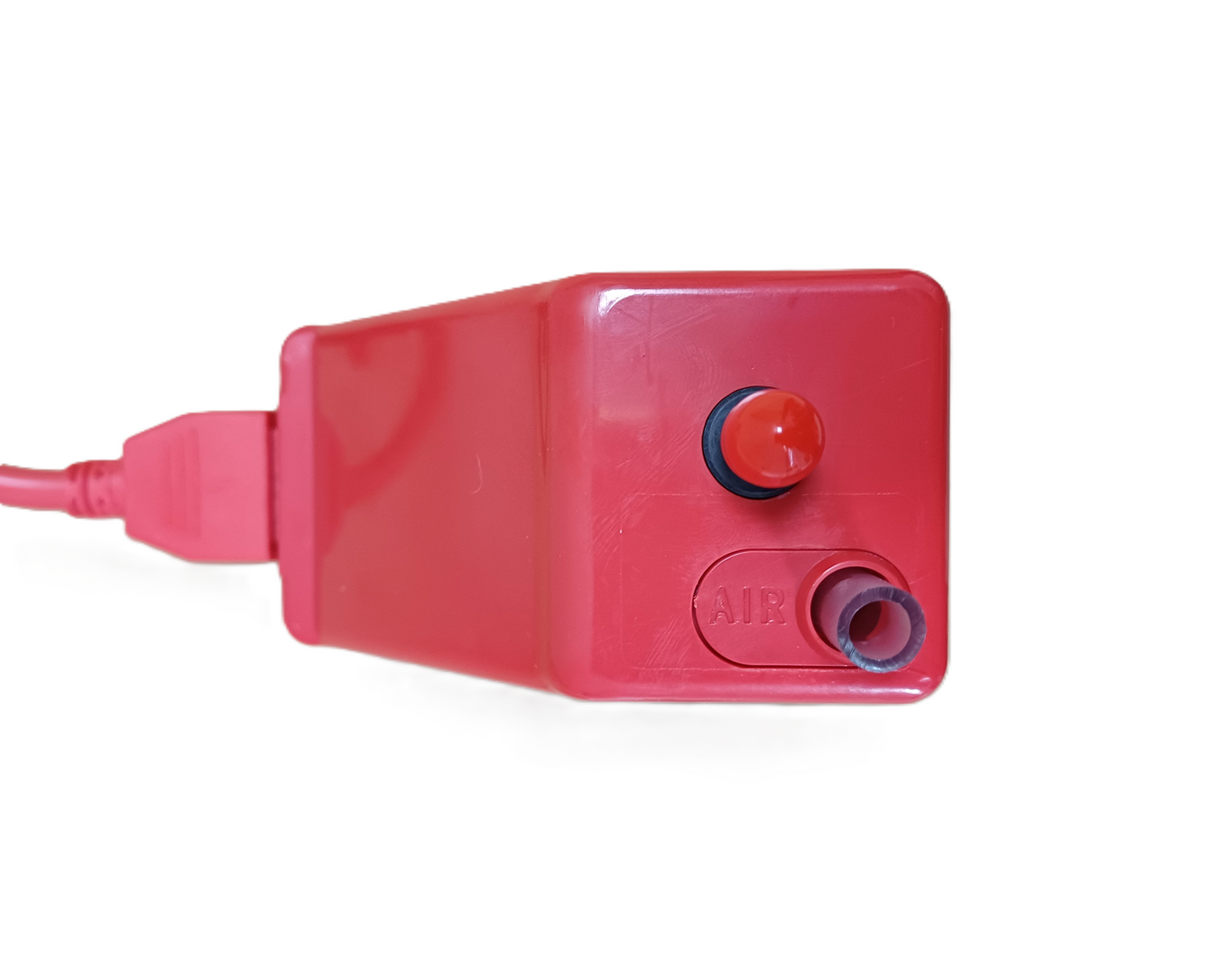 Pompe de relevage pour climatisation avec goulotte