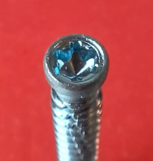 Würth Vis de montage à distance Amo® III 7,5 Type 2