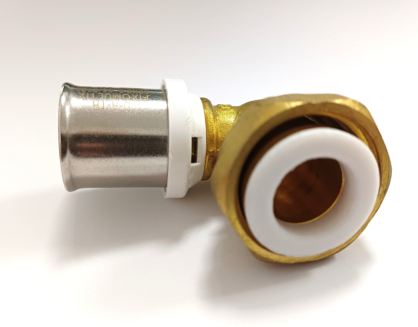 TH - coude femelle écrou tournant 20 3/4 20x2