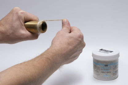 Bobino de filasse de lin avec dévidoir GEB 80 g